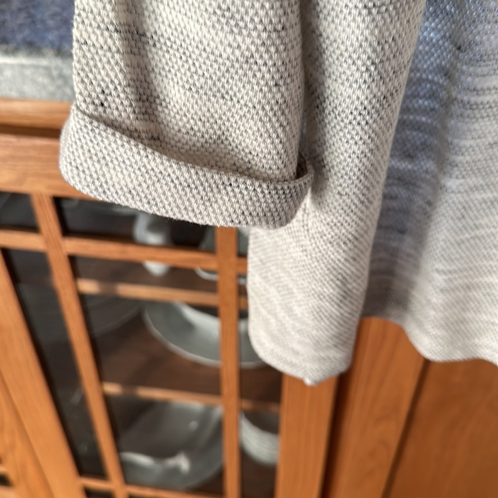 Round neck tunic - Picture 5 of 6